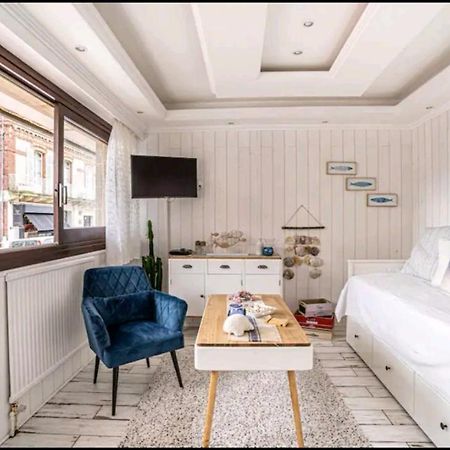 Deauville : Magnifique Studio En Face Du Casino ! Bagian luar foto