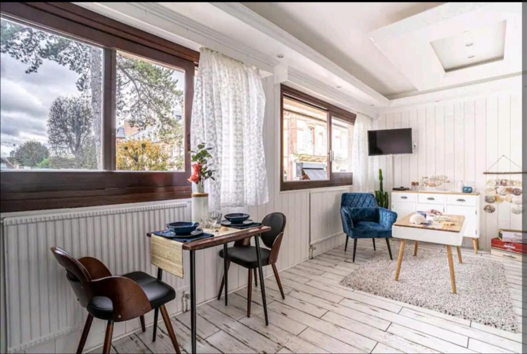 Deauville : Magnifique Studio En Face Du Casino ! Bagian luar foto